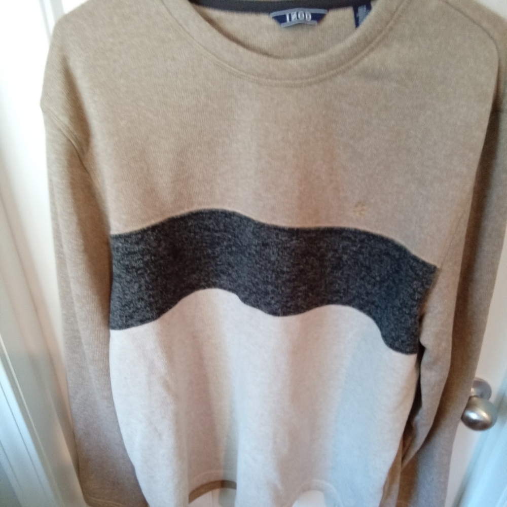 2-$10... Izod Men's  XXL Sweater